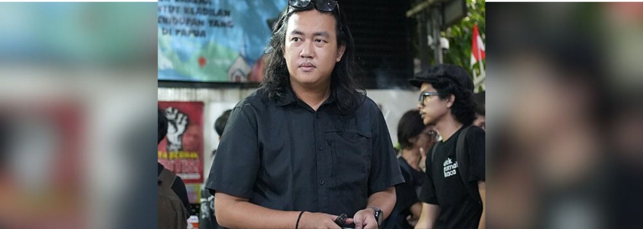 Indonesia: Investigate and fully prosecute the perpetrators of the acid attack against Andrie Yunus